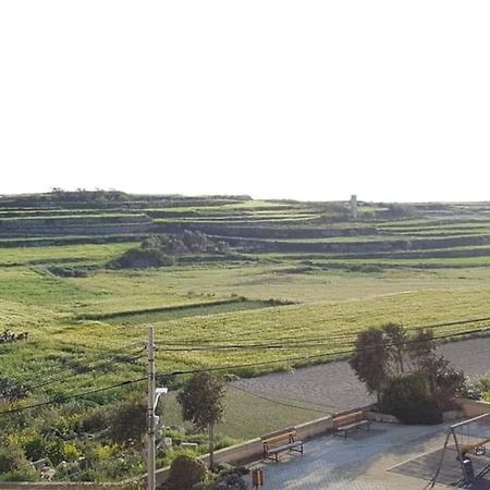 Farmhouse Villa With Large Pool And Garden In Gozo Għarb Екстериор снимка