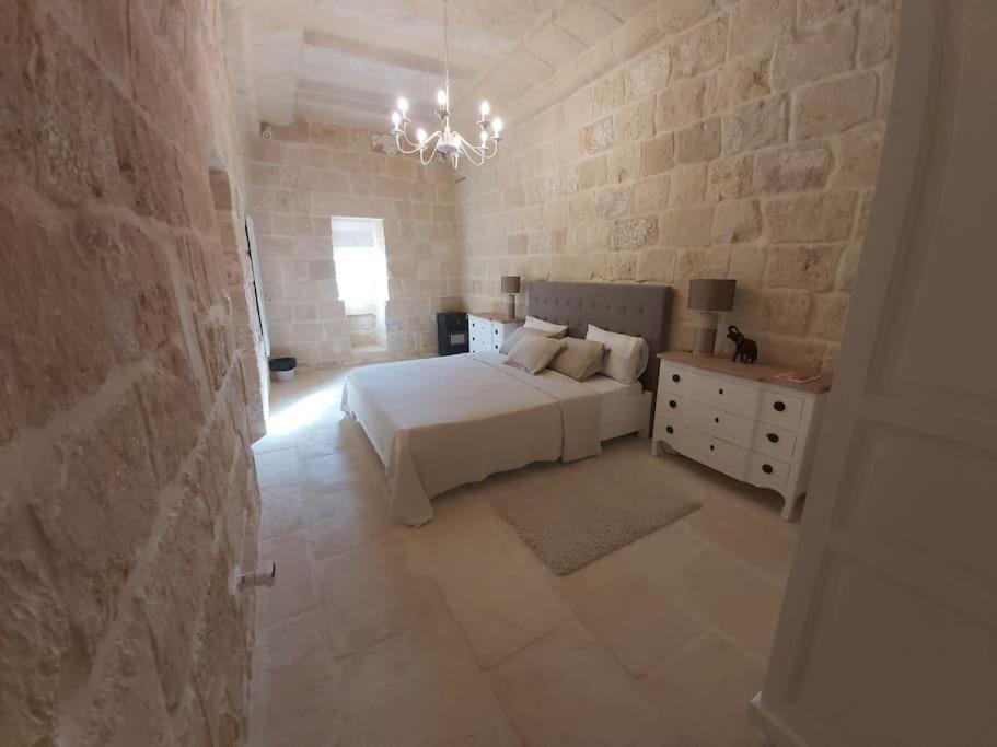 Farmhouse Villa With Large Pool And Garden In Gozo Għarb Екстериор снимка