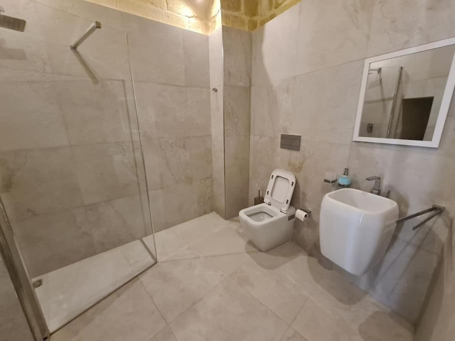 Farmhouse Villa With Large Pool And Garden In Gozo Għarb Екстериор снимка