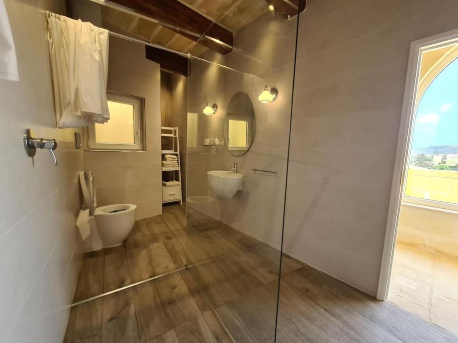Farmhouse Villa With Large Pool And Garden In Gozo Għarb Екстериор снимка